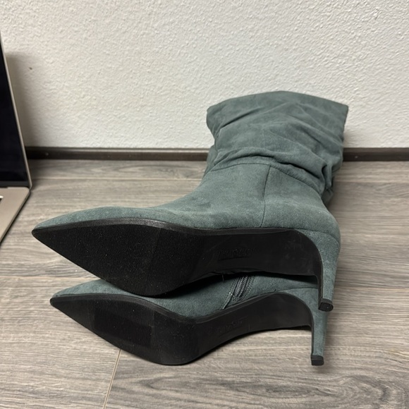 Alfani Womens Lissa Faux Suede Slouchy Booties Gray - Picture 7 of 7